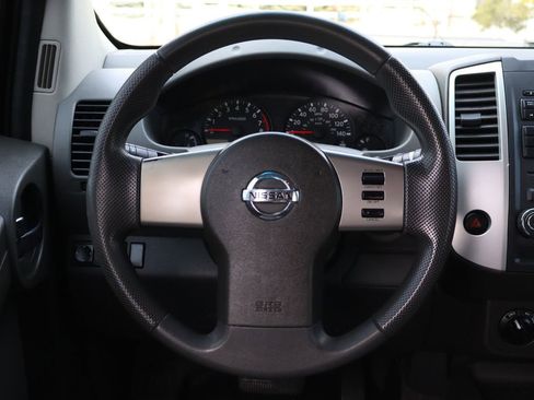 Used 2012 Nissan Xterra S image 18