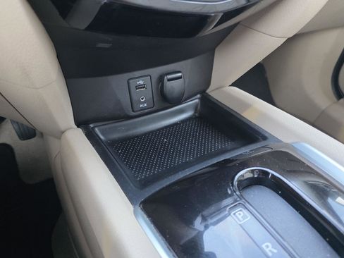 Used 2015 Nissan Rogue SL w/ SL Premium Package image 16