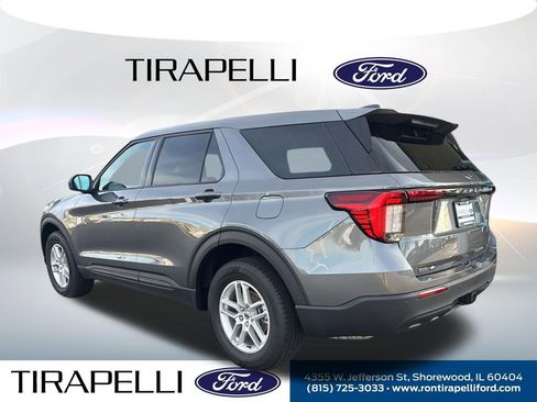 New 2026 Ford Explorer Active image 2