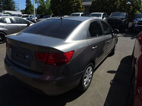 Used 2012 Kia Forte EX FWD image 3