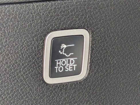 New 2026 Jeep Grand Wagoneer Summit w/ Premium Group III AWD/4WD image 13
