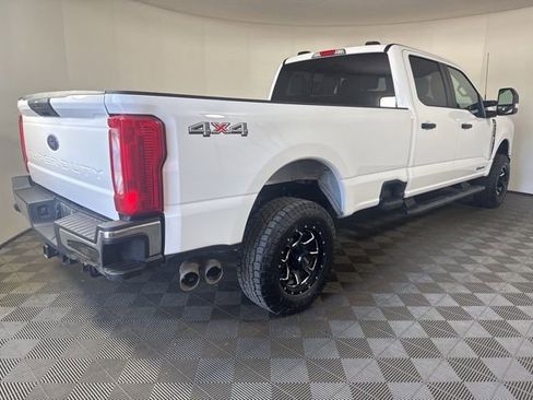 Used 2025 Ford F350 XL w/ XL Chrome Package image 3