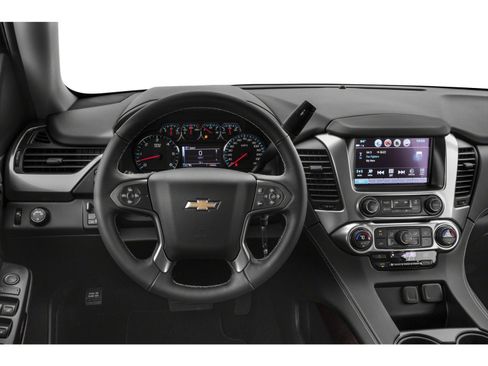 Used 2018 Chevrolet Suburban LT AWD/4WD image 5
