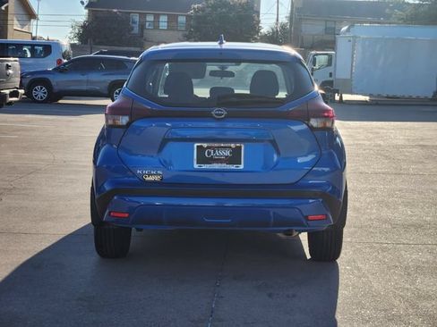 Used 2025 Nissan Kicks Play S FWD image 12