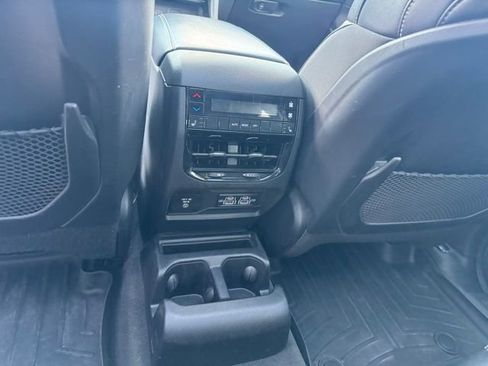 Used 2021 Jeep Grand Cherokee L Limited image 8