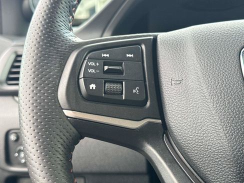 Certified 2025 Honda Ridgeline TrailSport image 30