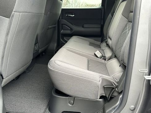 New 2026 Nissan Frontier SV w/ SV Convenience Package image 15