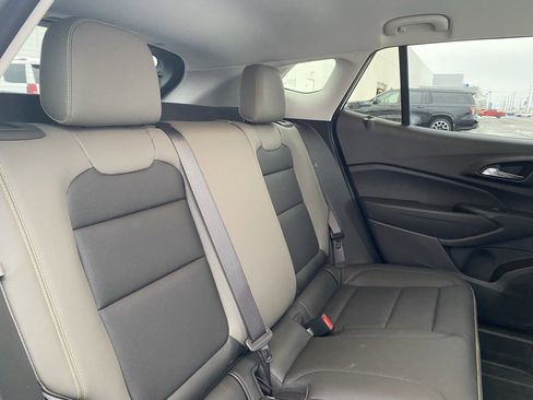 Used 2024 Chevrolet Trax ACTIV w/ Driver Confidence Package image 25