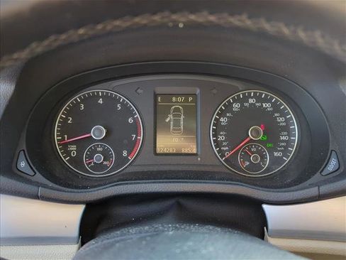 Used 2012 Volkswagen Passat 2.5 SE image 16