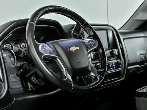 Used 2018 Chevrolet Silverado 1500 LT w/ All Star Edition image 21