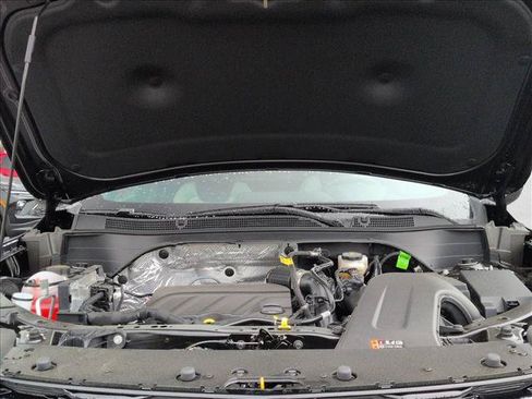New 2026 Chevrolet Trax RS w/ Sunroof Package FWD image 16