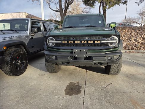 Used 2023 Ford Bronco Outer Banks w/ Sasquatch Package image 2