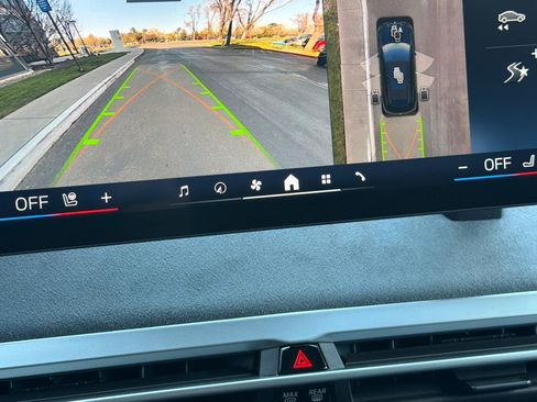 Used 2026 BMW iX xDrive60 w/ M Sport Package image 27