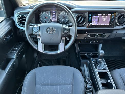 Certified 2019 Toyota Tacoma TRD Sport image 22