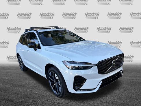 Used 2026 Volvo XC60 B5 Plus w/ Protection Package Premier AWD/4WD image 2