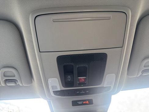 Used 2024 Honda Accord EX-L image 28