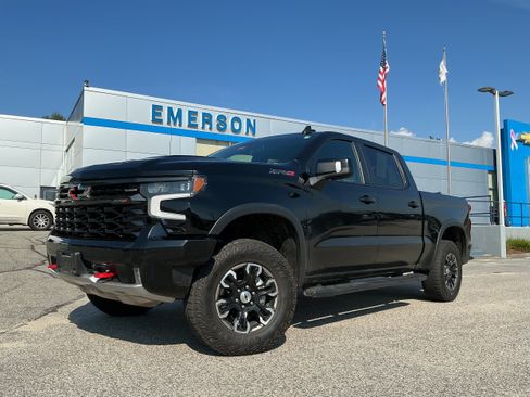 Certified 2024 Chevrolet Silverado 1500 ZR2 AWD/4WD image 1