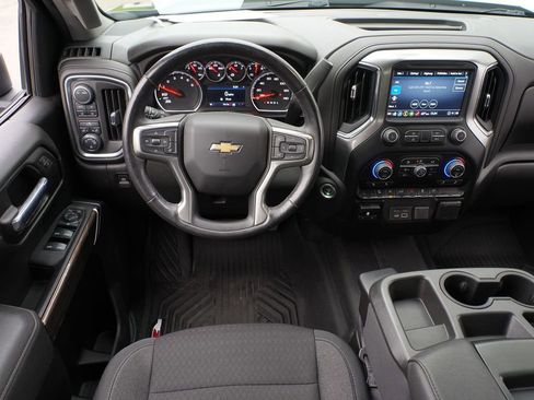 Used 2022 Chevrolet Silverado 1500 LT AWD/4WD image 20