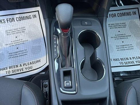 Certified 2024 Chevrolet Equinox RS image 32