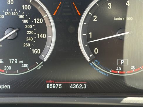 Used 2015 BMW X5 xDrive35i AWD/4WD image 13