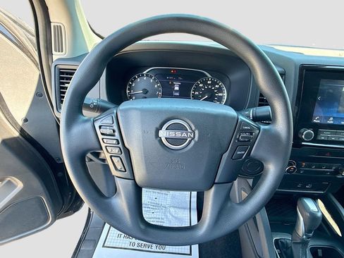 Used 2022 Nissan Frontier S RWD image 12