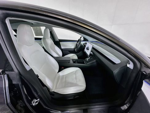 Used 2025 Tesla Model 3 Long Range AWD/4WD image 33
