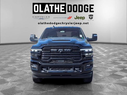 New 2026 RAM 2500 Laramie AWD/4WD image 29