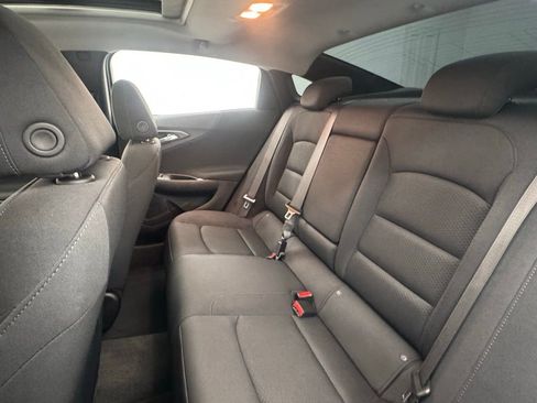 Used 2024 Chevrolet Malibu LT image 37