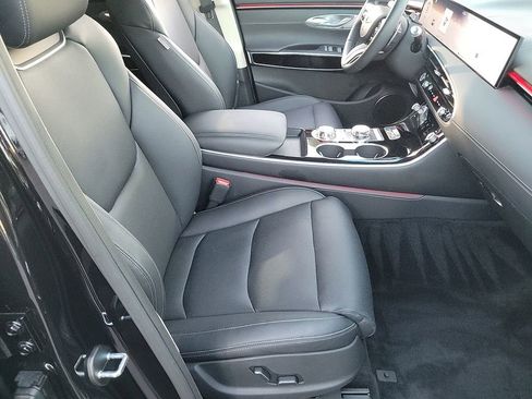 Used 2026 Genesis GV70 2.5T image 35