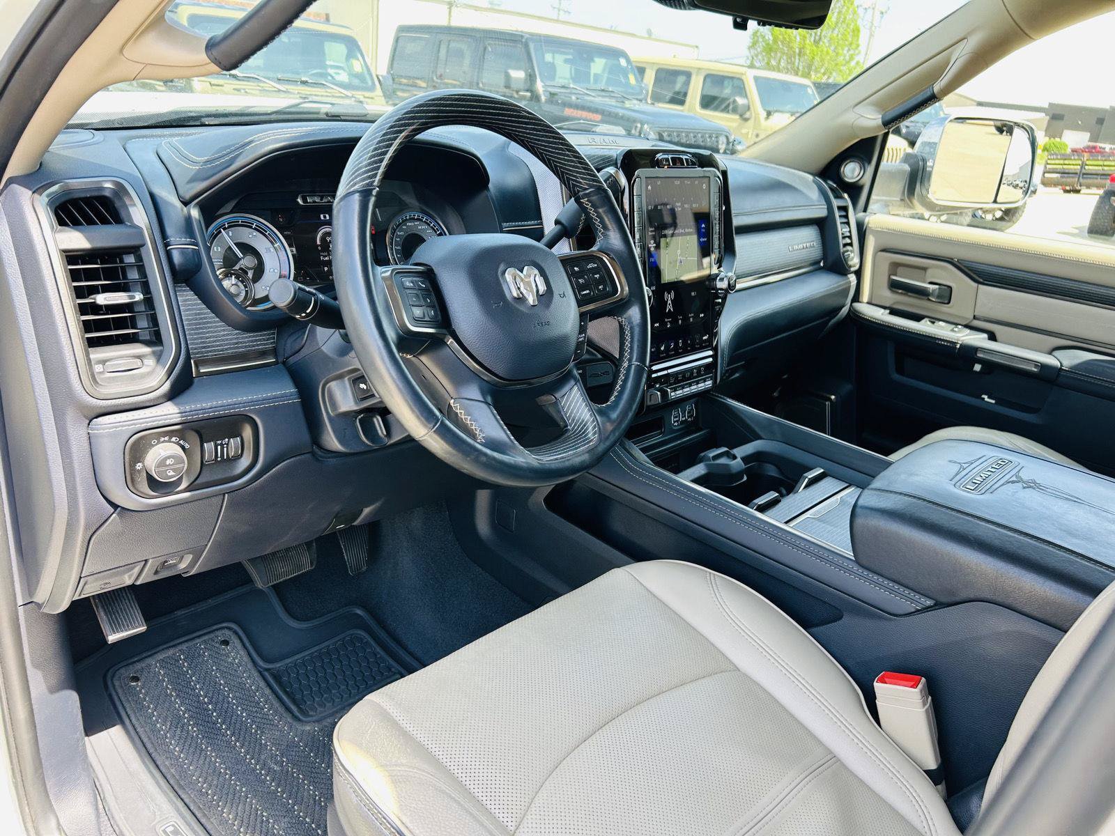 Used 2021 RAM 3500 Limited AWD/4WD image 16
