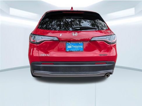 Used 2023 Honda HR-V Sport image 5