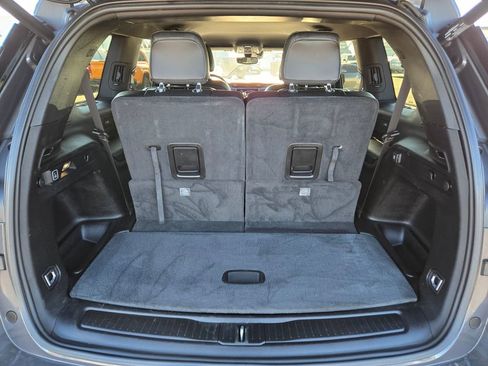 Used 2023 Jeep Grand Cherokee L Laredo image 14