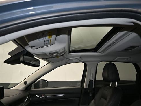 Certified 2023 MAZDA CX-5 Carbon Edition image 22