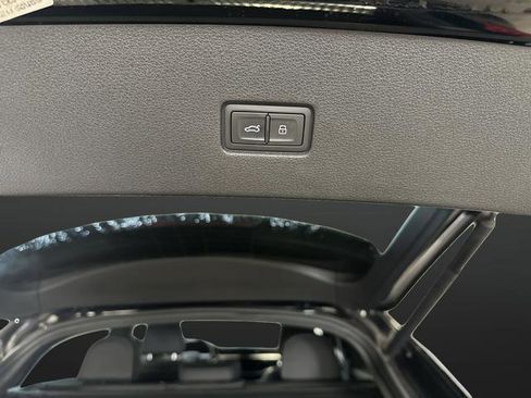 Used 2020 Audi Q8 Premium w/ Black Optic Package image 16