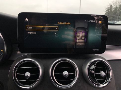 Used 2022 Mercedes-Benz GLC 300 4MATIC w/ Driver Assistance Package image 27