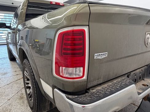 Used 2013 RAM 1500 Laramie w/ Convenience Group AWD/4WD image 13