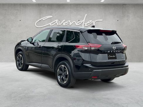 Certified 2024 Nissan Rogue SV image 14