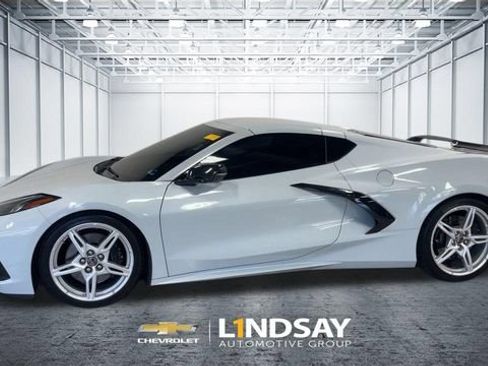 Used 2023 Chevrolet Corvette Stingray Premium Cpe w/ Z51 Performance Package RWD image 6