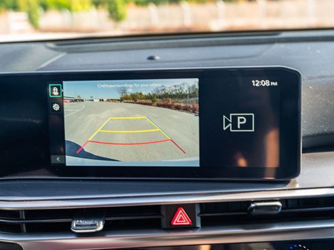 Used 2025 Kia Sorento LX image 31