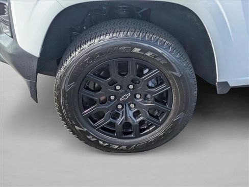 New 2026 Chevrolet Colorado W/T w/ WT Custom Package image 10