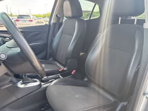 Used 2014 Buick Encore Convenience FWD image 21