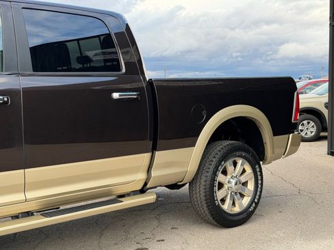 Used 2017 RAM 3500 Laramie Longhorn image 13