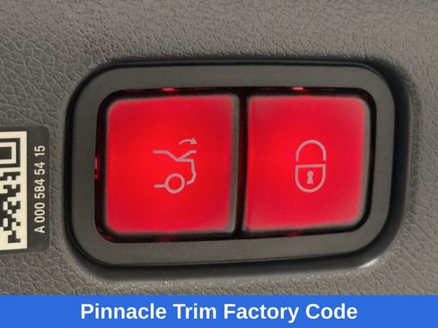 Certified 2024 Mercedes-Benz E 350 4MATIC Sedan image 21