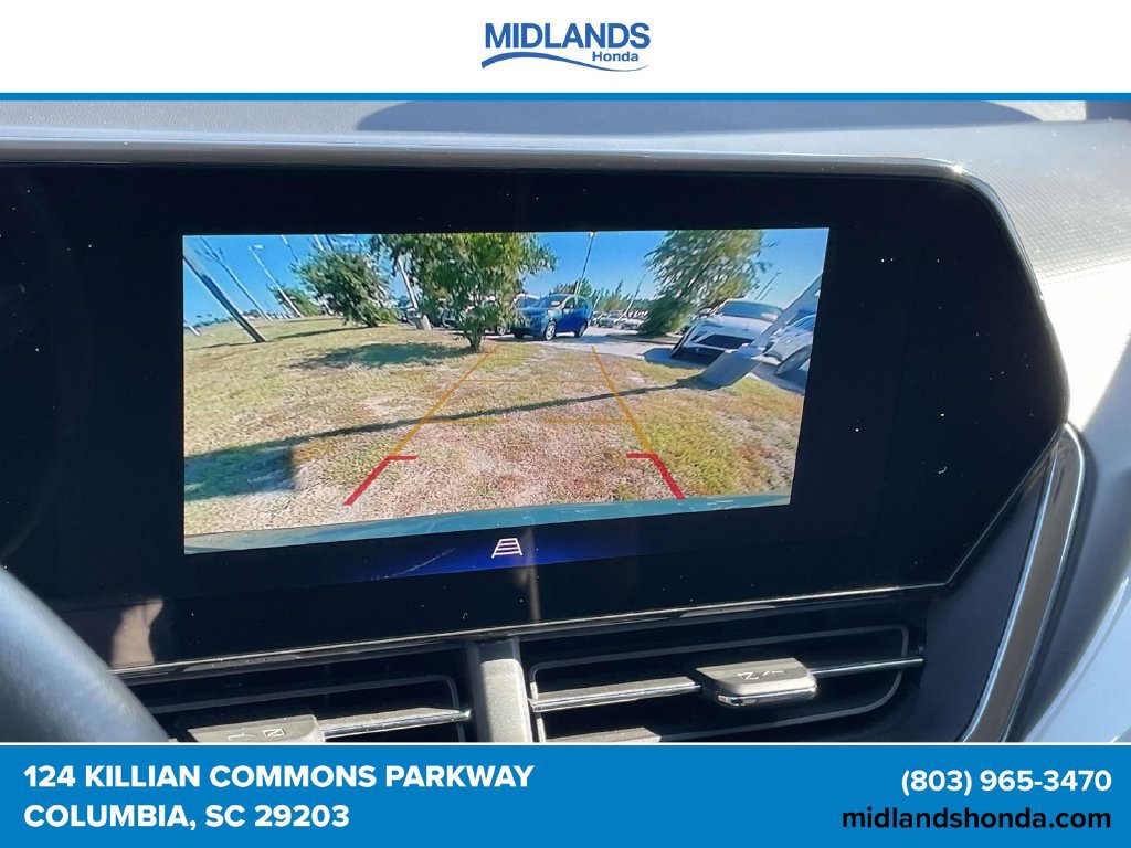 Used 2025 Chevrolet Trax LT FWD image 28