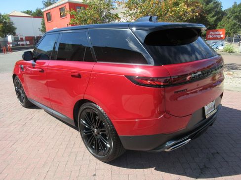 Used 2024 Land Rover Range Rover Sport SE AWD/4WD image 83