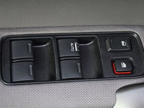 Used 2011 Honda CR-V EX image 19