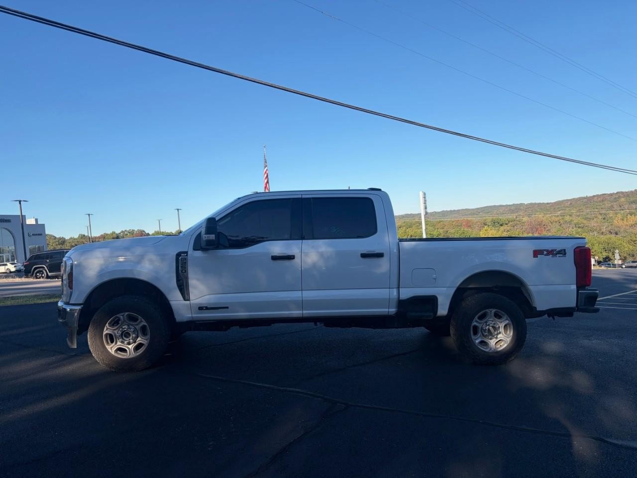 Used 2025 Ford F250 XLT w/ FX4 Off-Road Package AWD/4WD image 2