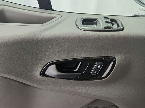 Used 2025 Ford Transit 150 Low Roof AWD image 21