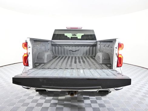 Used 2019 Chevrolet Silverado 1500 RST w/ True North Edition AWD/4WD image 6