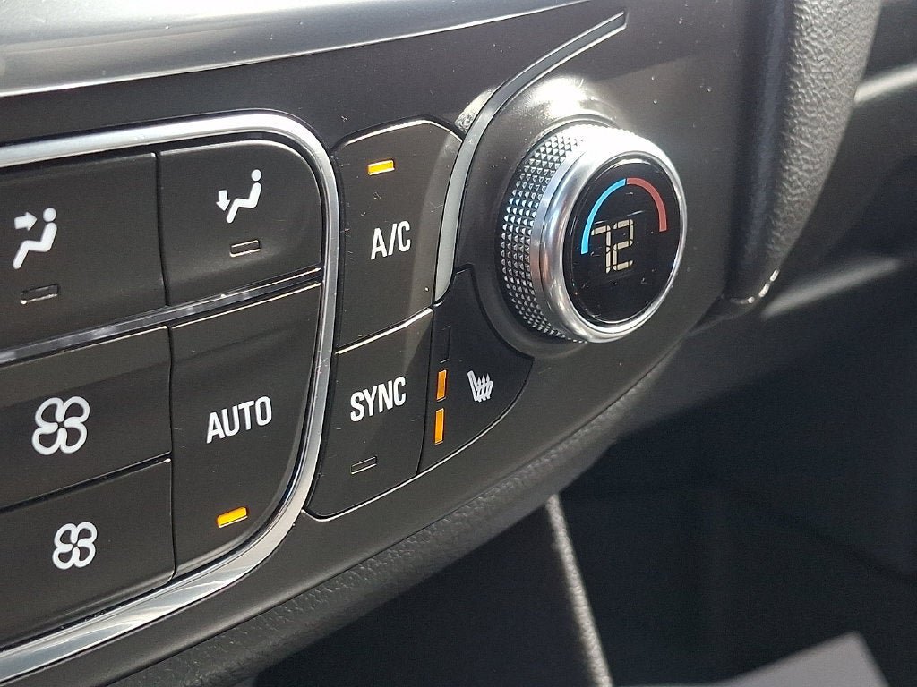 Certified 2023 Chevrolet Traverse LT FWD image 26